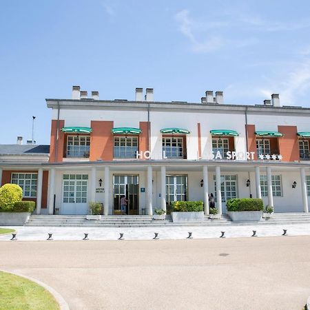 Hotel Lasa Sport Valladolid Exteriér fotografie