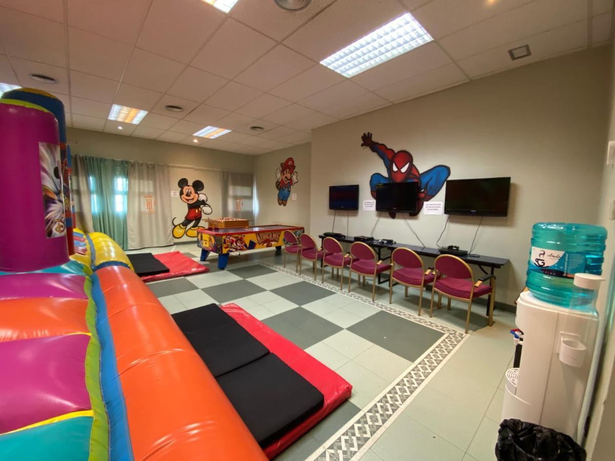 Hotel Lasa Sport Valladolid Exteriér fotografie