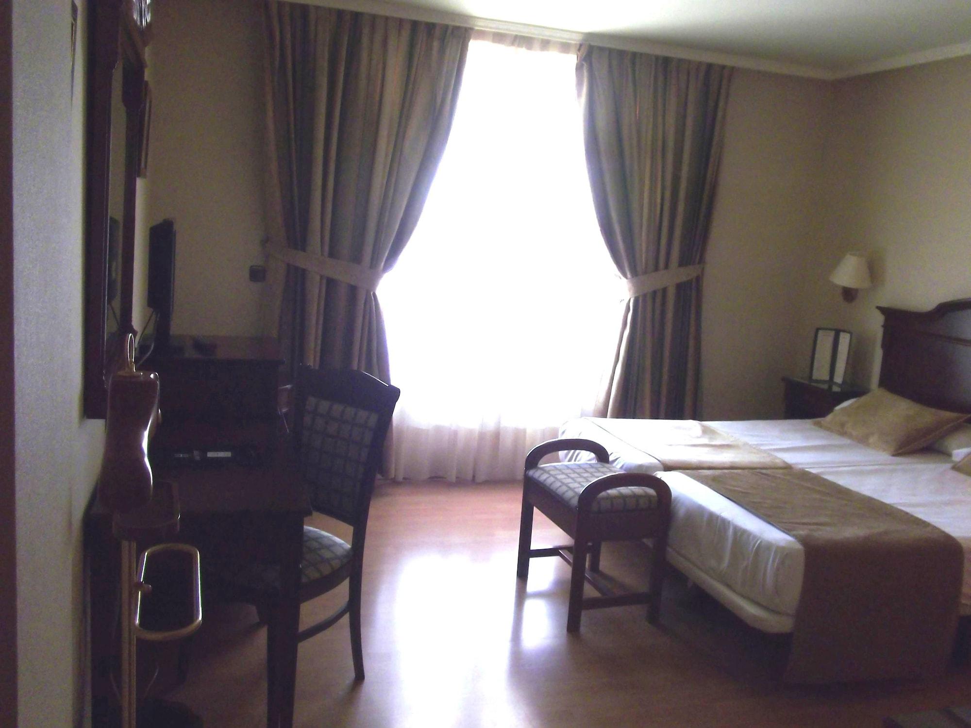 Hotel Lasa Sport Valladolid Exteriér fotografie