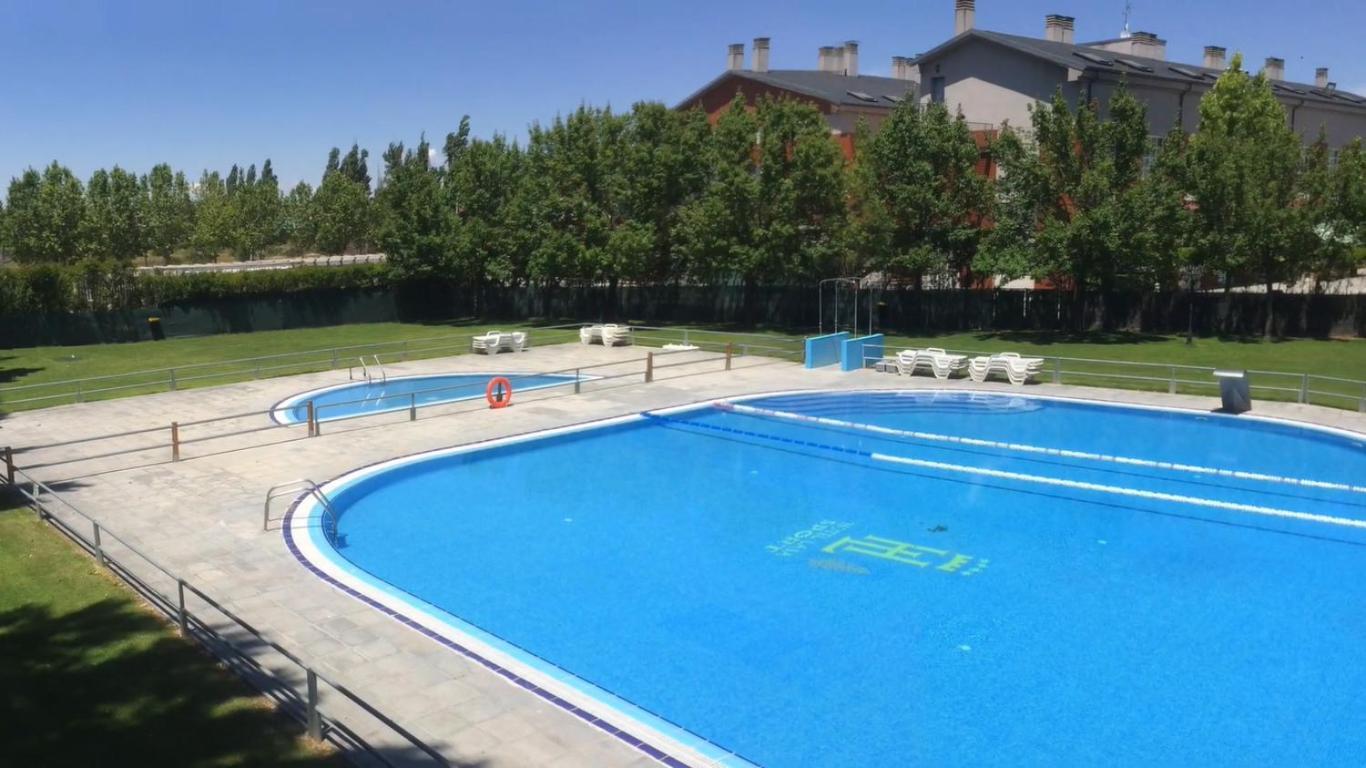 Hotel Lasa Sport Valladolid Exteriér fotografie