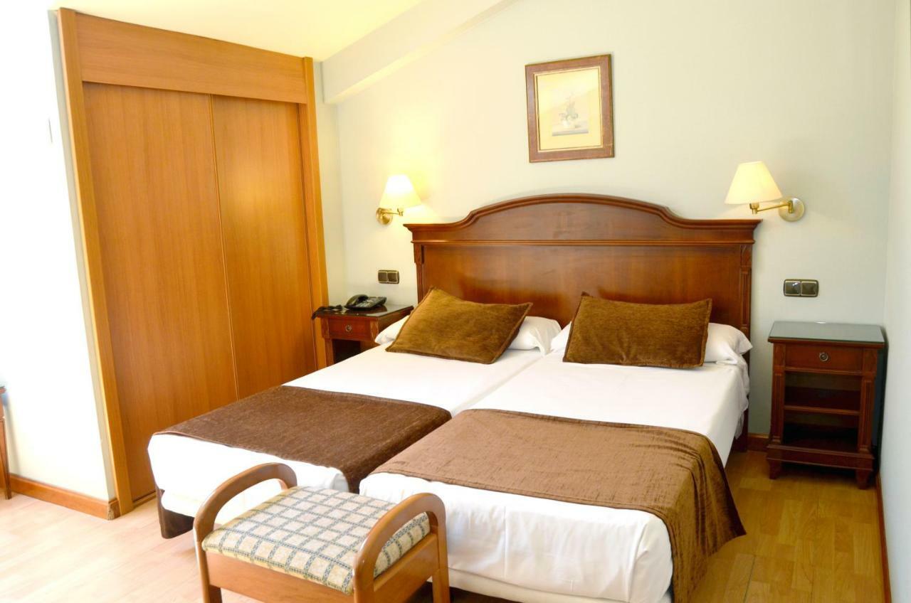 Hotel Lasa Sport Valladolid Exteriér fotografie