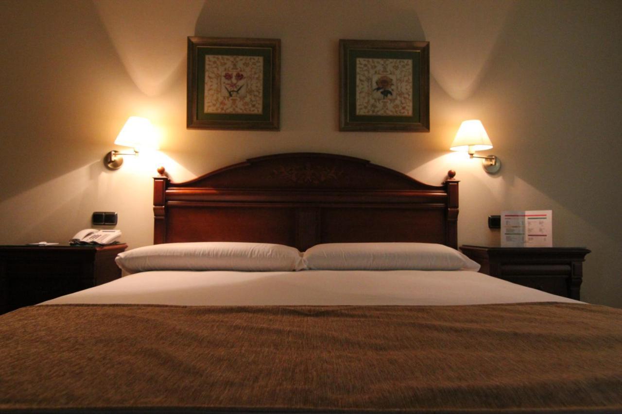 Hotel Lasa Sport Valladolid Exteriér fotografie